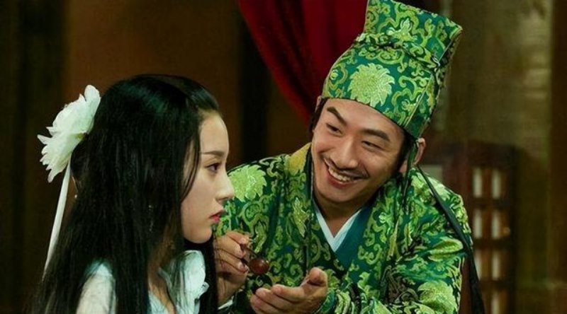 被妻子背叛 为何戴绿帽 关羽为何爱绿袍 (青色代表正义)