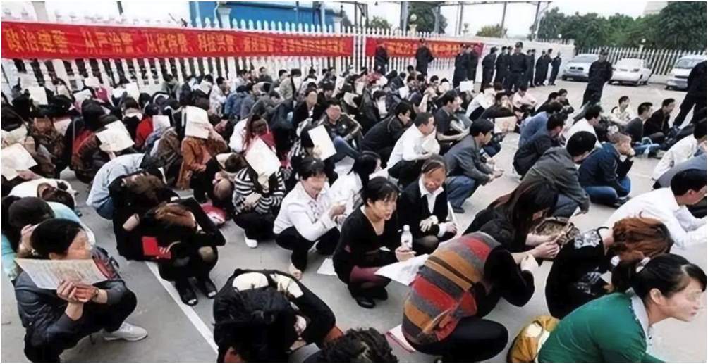 噶腰子、鞭刑、人体试验:中国人在缅甸诈骗集团的悲惨“猪仔”生活