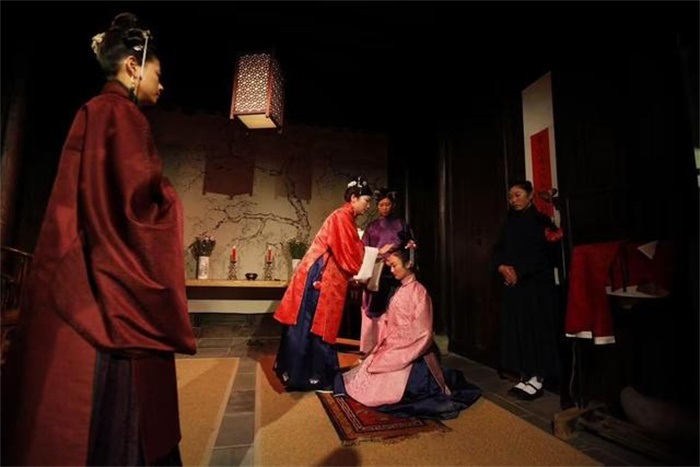 古代16岁少女出嫁 为何被称为破瓜之年(瓜是女子16岁)