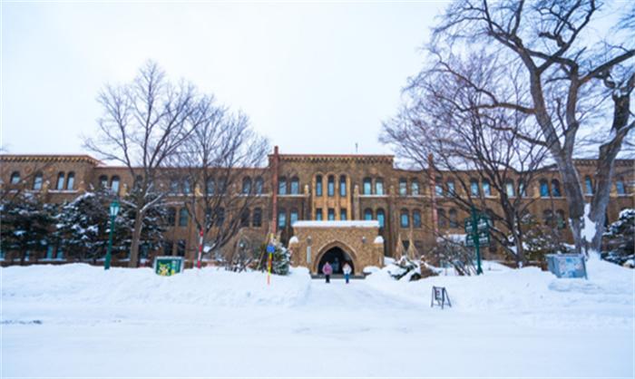 世界面积最大的大学 日本北海道大学(面积最大)