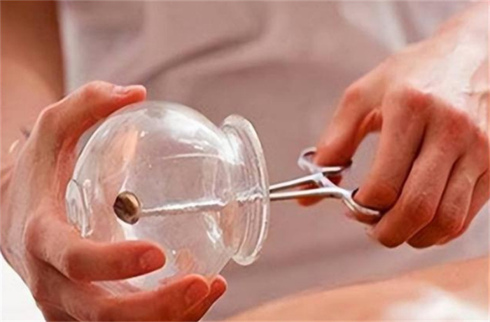 戴笠发明的酷刑开背乳 为啥能让间谍招供(军统酷刑)