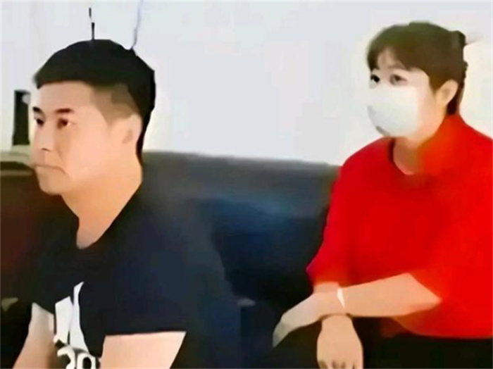 57岁大妈天生风流 和村支书奸情多年(不雅事件)