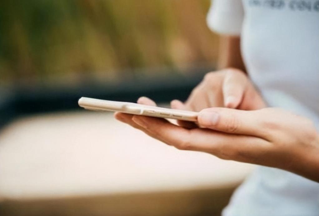 为什么现在不管什么APP,都要求授权通讯录、相册、麦克风等功能