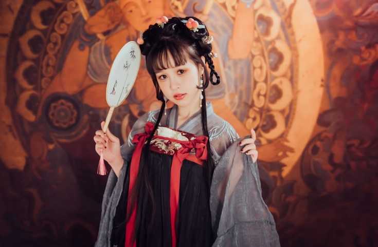 晕崽Zz(柳郁子):性感与可爱并存的博主小姐姐作品合集