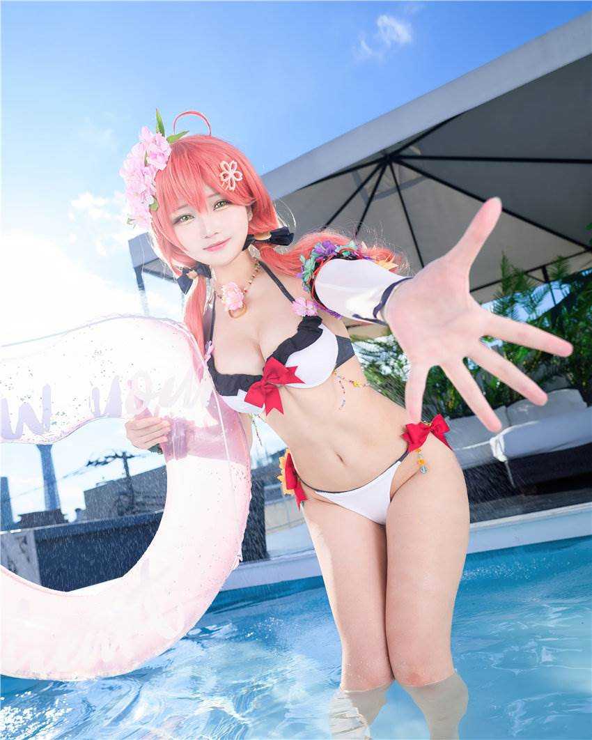 从香港走向海外漫展,花梨Hanari如何打造自己的Cosplay个人品牌?